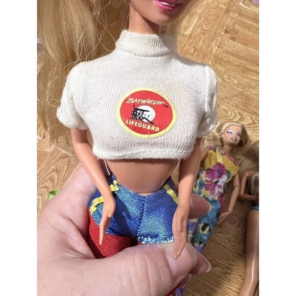 Vintage Mega Barbie Bundle• 3 Blonde Barbies• Ocean Ready! Baywatch Lifeguard! - Picture 7 of 10
